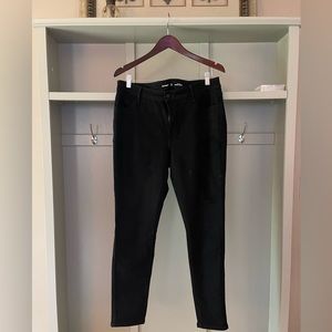 Old Navy Super Skinny High-Rise Stretch (short length)